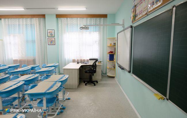 Россияне нафантазировали иностранных военных в школах Черкасс. В ОВА разбили фейк