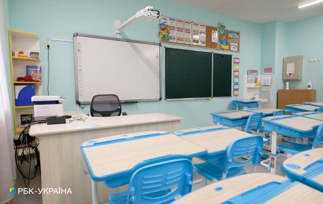 В Киеве усилят охрану школ и детсадов