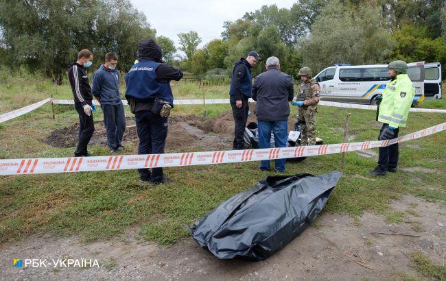 Под Бучей нашли тела еще двух жертв российской оккупации