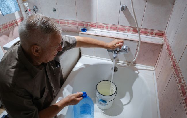 Тарифи на воду в Україні можуть підвищити: в уряді готують рішення