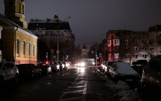 Графики не действуют: в Киеве экстренные отключения света