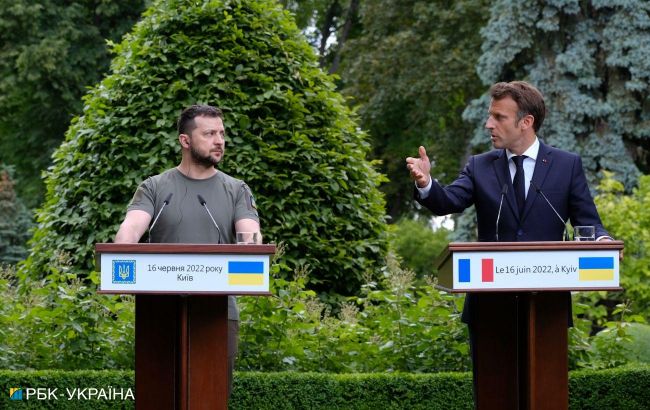 Макрон планує поговорити з Зеленським перед дзвінком Путіну