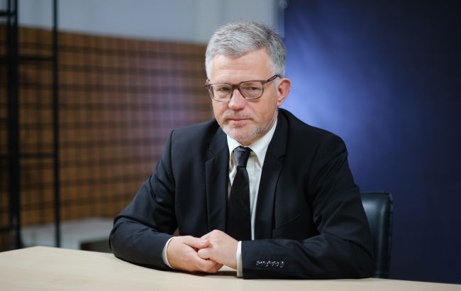 Кабмин уволил Мельника с должности заместителя министра иностранных дел