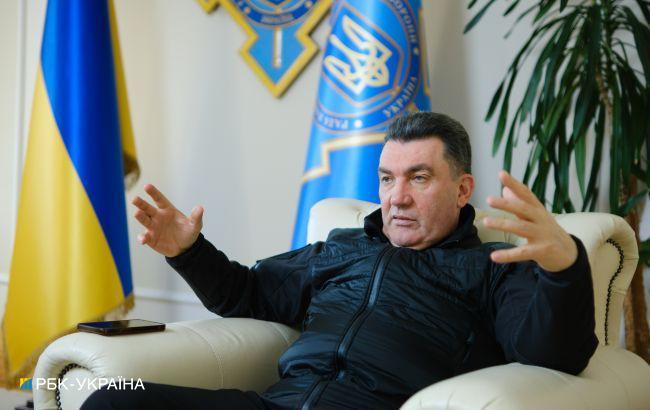 Зброя є найкращим методом дипломатичного спілкування з Росією, - Данілов