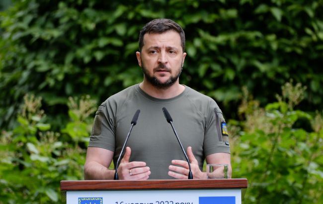 Украина увеличила транзит зерна через Дунай, - Зеленский