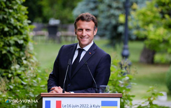 Макрон підтвердив наявність домовленості не постачати Україні танки і літаки
