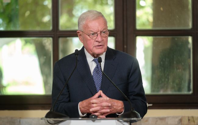 Келлог рассказал о письме Мелании Трамп для Путина