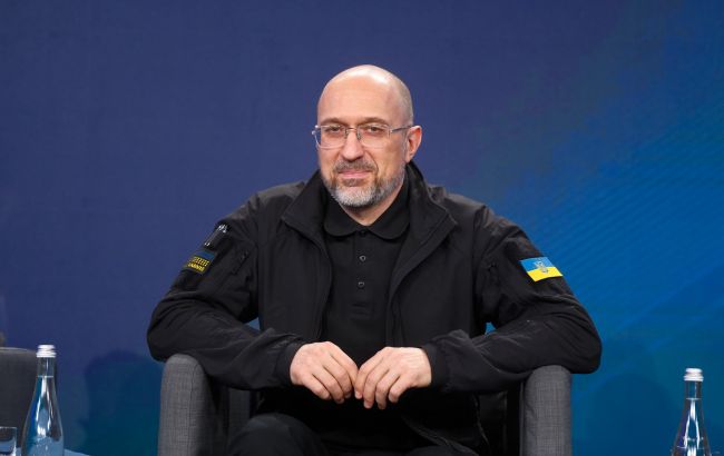 Кабмин планирует продлить сроки перебронирования работников до 31 марта