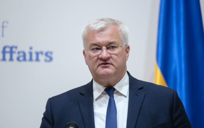 Сибіга вперше зустрівся з новою главою МЗС Угорщини: про що говорили