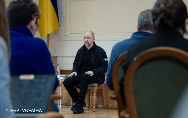 Украина получила 1 млрд долларов от Великобритании и Японии