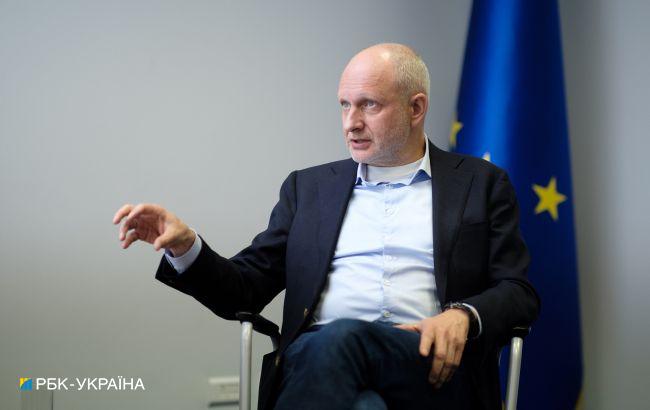 Чи посилить ЄС санкції проти Росії та як це вплине на її економіку: відповідь посла