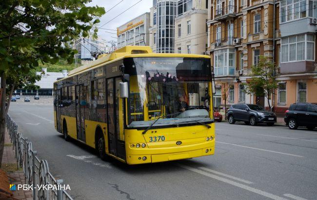 У Києві змінили графік роботи метро та наземного транспорту