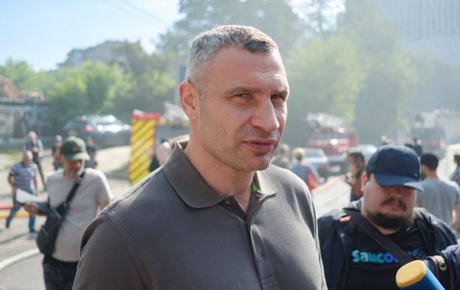 Кличко розлучається з дружиною, з якою був у шлюбі 26 років