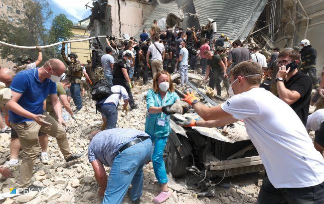 Ракетний удар по "Охматдиту". Відомо про першу дитячу жертву серед пацієнтів