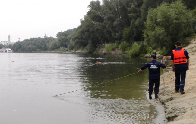 В Чернігові водолази знайшли в річці тіло 12-річної дівчинки
