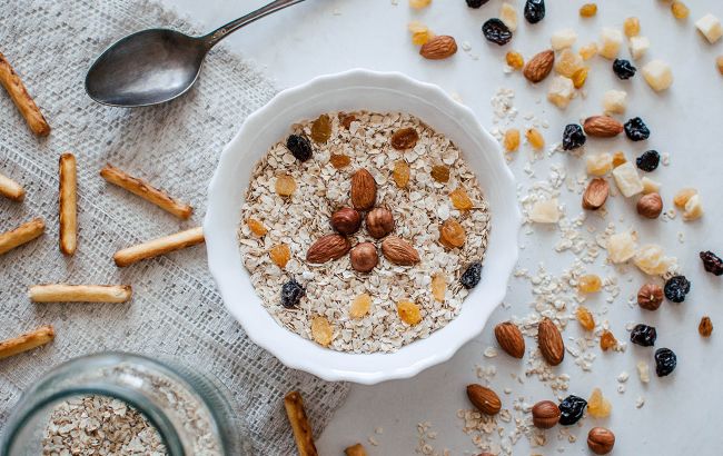 Три рецепта невероятной овсянки, которую не нужно варить