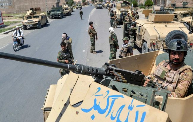 Афганські військові перейшли кордон з Узбекистаном і звернулися за допомогою