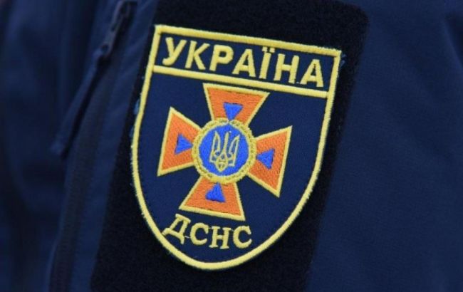 Не розкрився парашут: в Чернігівській області під час навчальних стрибків розбився рятувальник