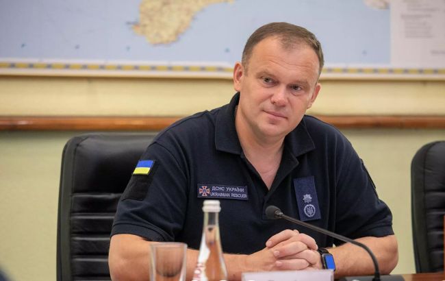 Замглавы ГСЧС отстранили из-за "взрывного подарка" начальнику полиции Польши