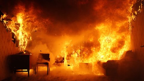 В Черниговской области в частном доме произошел пожар, есть погибшие