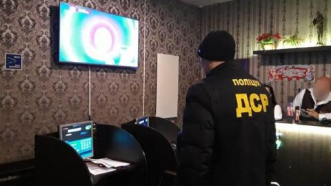 Полиция прекратила деятельность более 150 онлайн-казино