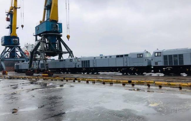 General Electric доставила ще 5 локомотивів в Україну
