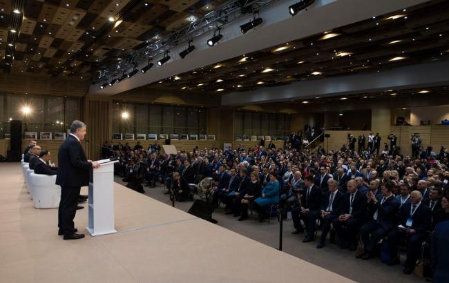 Порошенко: до 2020 року будуть прийняті адмінрішення щодо громад, які не змогли об'єднатися