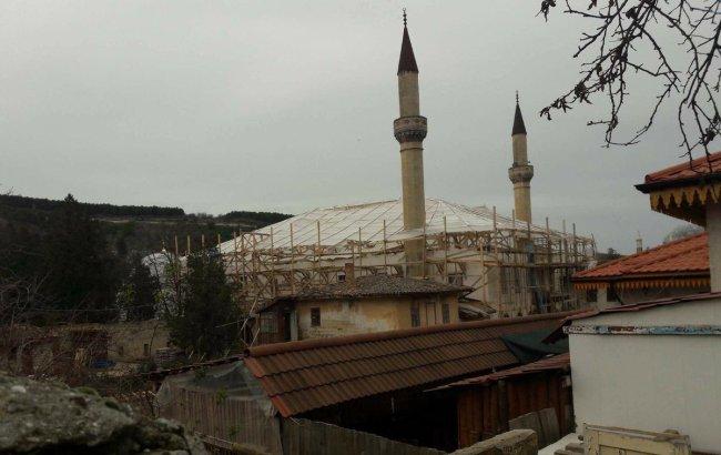 Умеров прокоментував реконструкцію "владою" Криму Ханського палацу