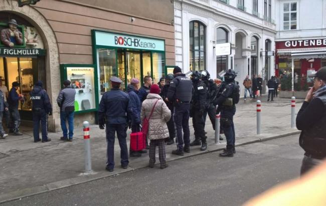 Стрельба в Вене: полиция задержала второго подозреваемого