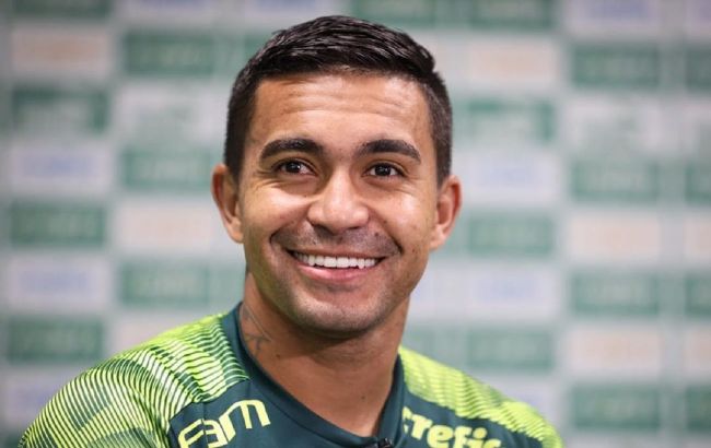 Екс-футболіст "Динамо" побився з дружиною: в мережі з'явилося скандальне відео