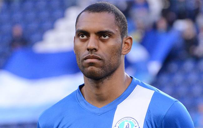 Захисник "Дніпра" Дуглас може перейти в "Рому"