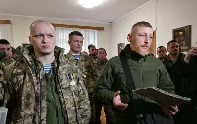 В Одессе на заседание ВСК пришли неизвестные в форме