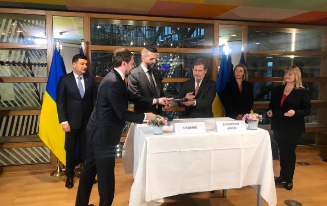 Украина подписала с ЕС новые соглашения