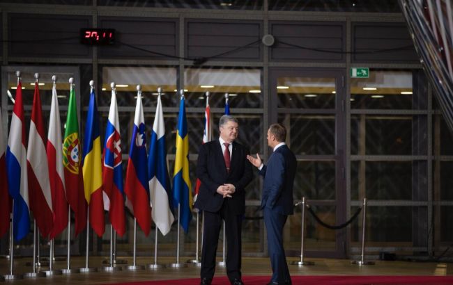 Порошенко проводить зустріч з керівництвом Єврокомісії