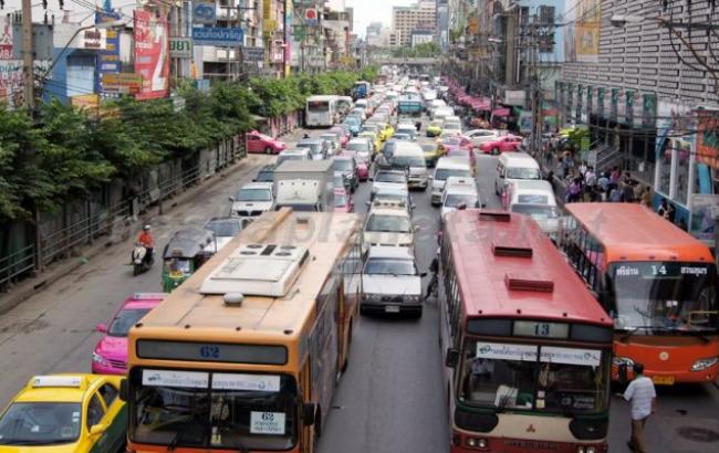 В Таиланде попал в аварию туристический автобус, есть погибшие и раненные