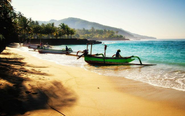 Бали планирует ввести налог для туристов