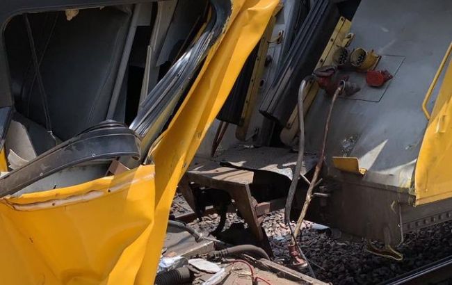 Число пострадавших при столкновении поездов в ЮАР увеличилось до 620
