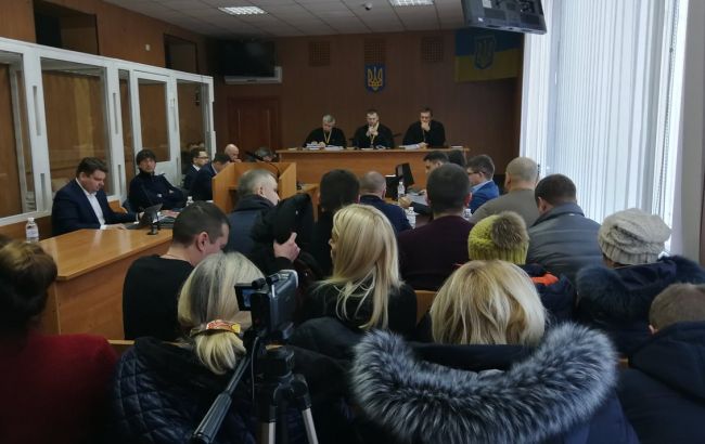 Судебное заседание по делу Труханова закончилось потасовкой