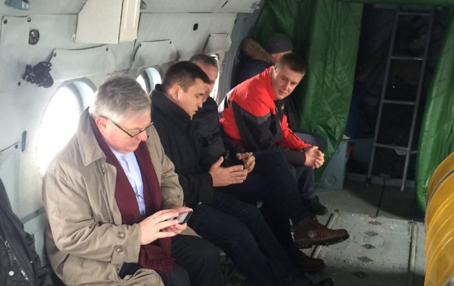 Климкин и главы МИД Чехии и Дании прибыли в Мариуполь