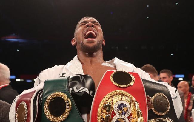 Джошуа переміг Паркера і об'єднав чемпіонські пояси