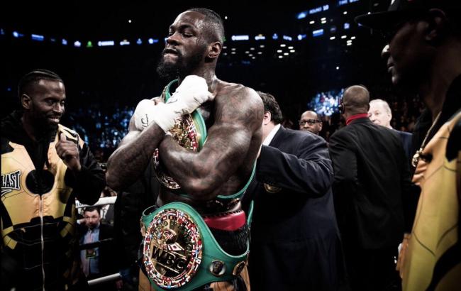 Обладатель титула WBC Уайлдер готов сразится с Джошуа