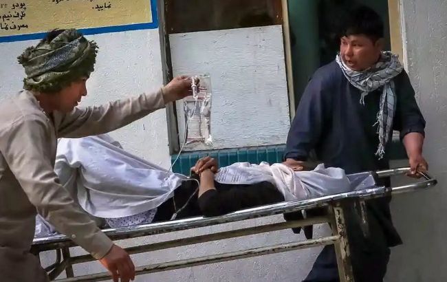 Взрыв возле школы в Кабуле: число жертв возросло до 55, 150 получили ранения