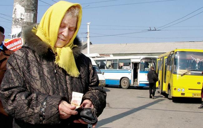У Луганську вартість проїзду в автобусах підняли майже в два рази