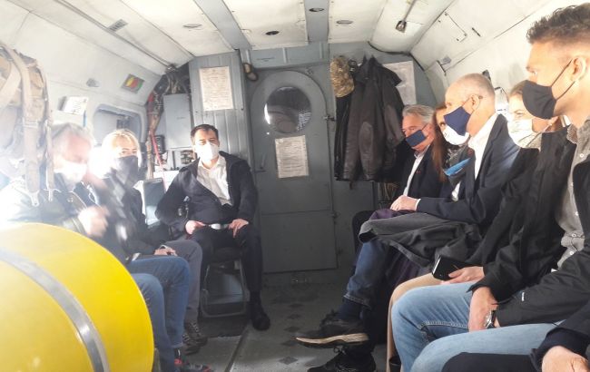 Главы МИД Бельгии, Нидерландов и Люксембурга отправились на Донбасс