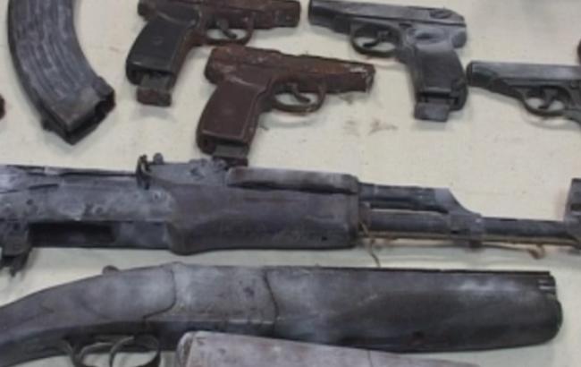 СБУ в Донецкой области обнаружила тайник террористов ДНР с арсеналом оружия