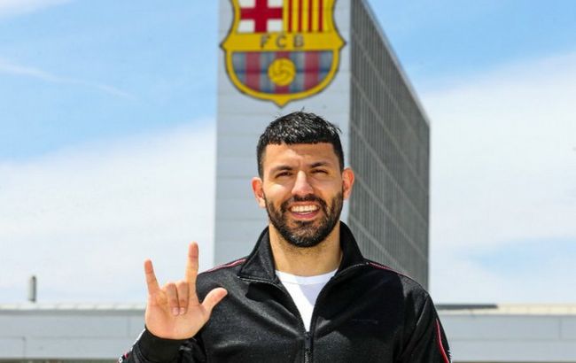 "Барселона" оголосила про підписання Серхіо Агуеро