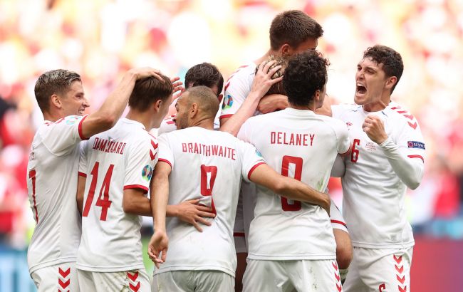 Дания первой вышла в четвертьфинал Евро, разгромив Уэльс