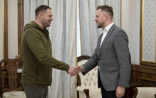 Ермак встретился с главой МИД Литвы: говорили о ситуации на фронте и вступлении Украины в ЕС и НАТО