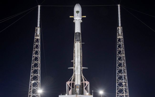 SpaceX отправляет на орбиту спутник GPS III 05: трансляция