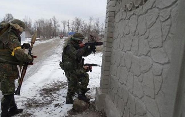 В зоне АТО за сутки погибли 14 украинских военных, 172 – ранены, - штаб